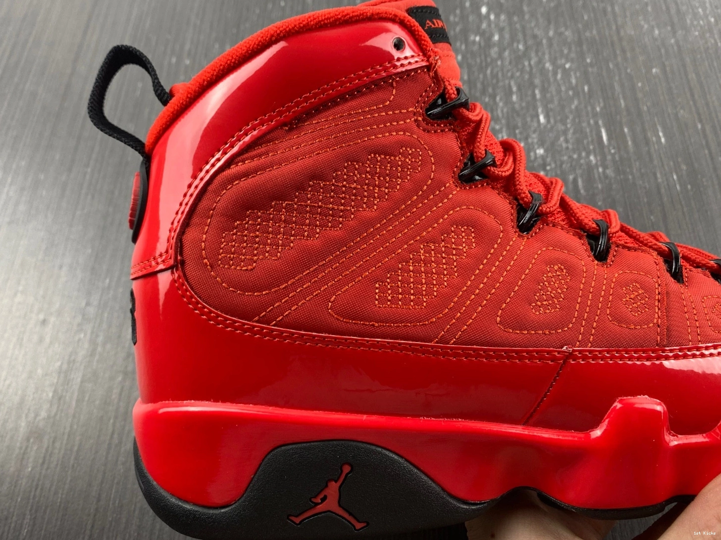 'Chile CT8019-600  Jordan 9 Red' Air 0119